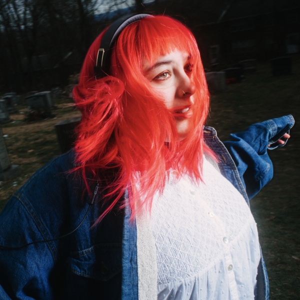 Annie DiRusso artist photo