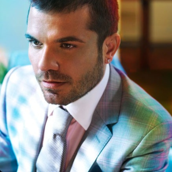 Kenan Doğulu artist photo