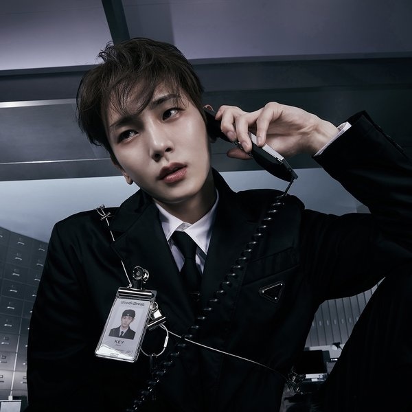 Key artist photo