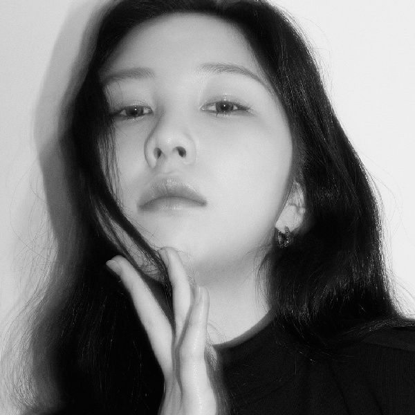 Kwon Jin Ah artist photo