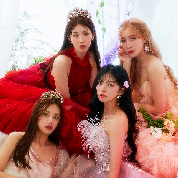 LABOUM artist photo
