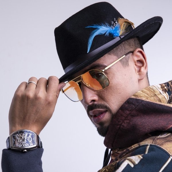 Lartiste artist photo