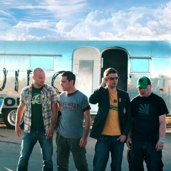 Liquido artist photo