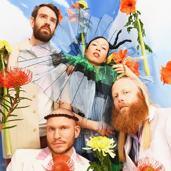 Little Dragon artist photo