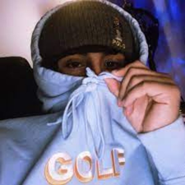 lonelyrari artist photo