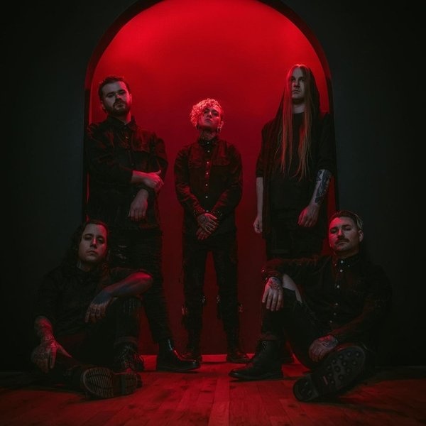 Lorna Shore artist photo