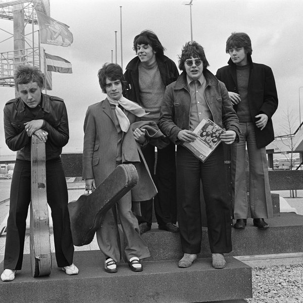 Love Affair artist photo