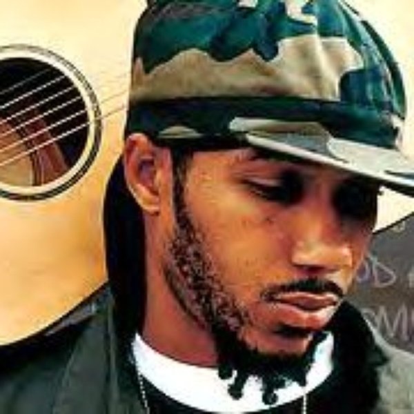 Lyfe Jennings artist photo