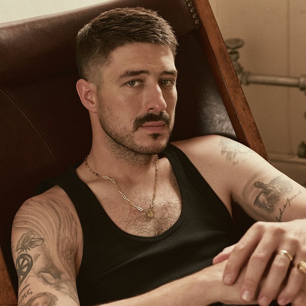 Marcus Mumford artist photo