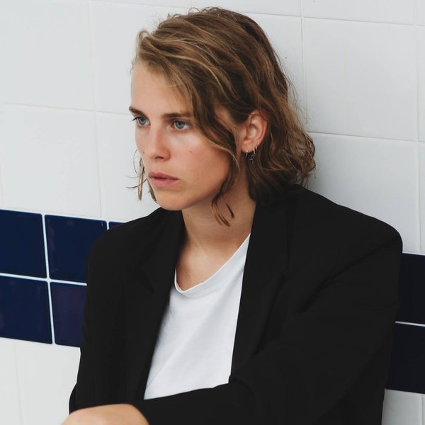 Marika Hackman artist photo