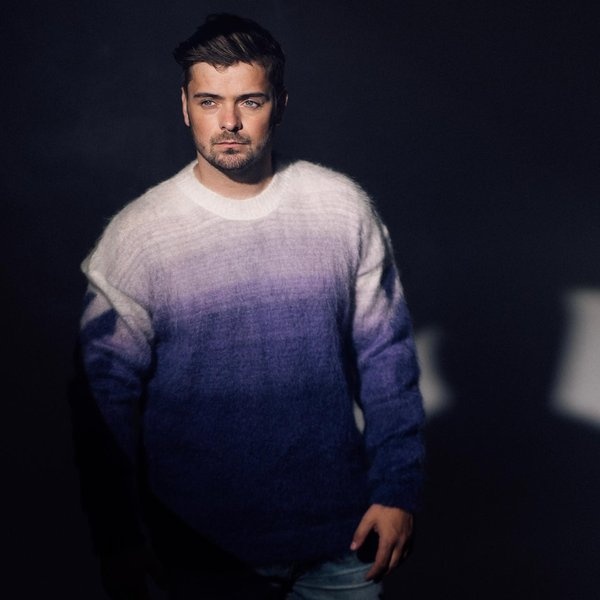 Martin Garrix artist photo