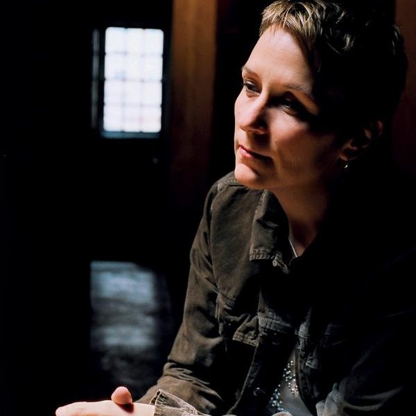 Mary Gauthier artist photo