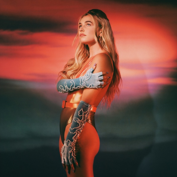 Maty Noyes artist photo