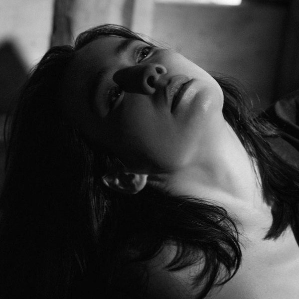 Mitski artist photo