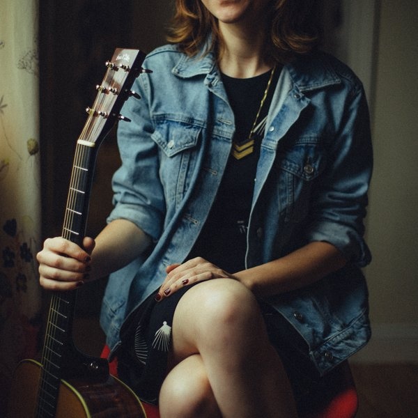 Molly Tuttle artist photo