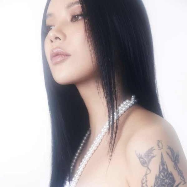 Moon Sujin artist photo