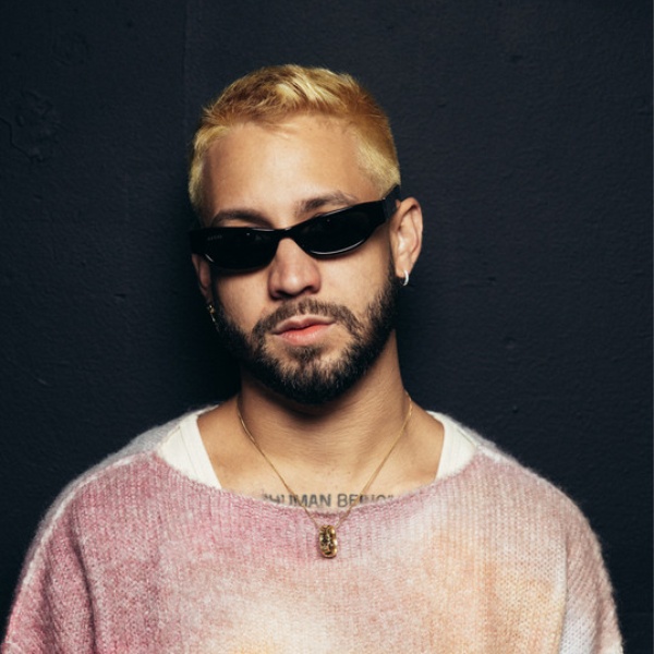 Mora artist photo