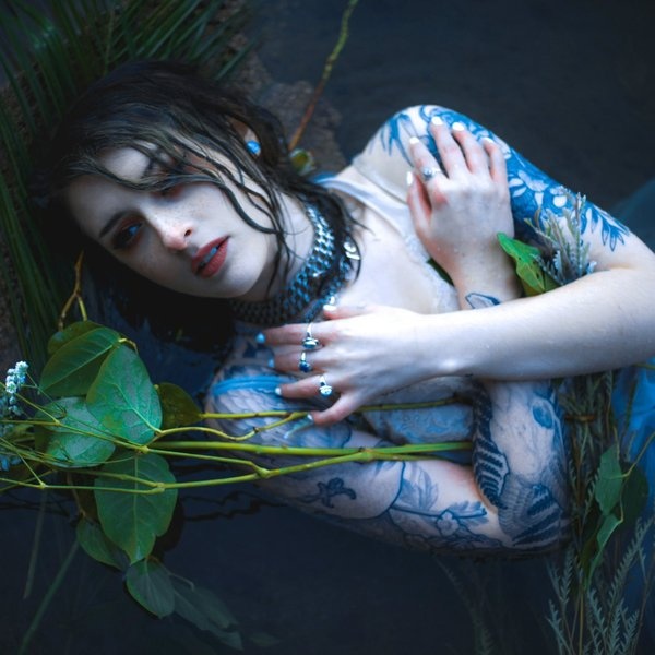 Mothica artist photo