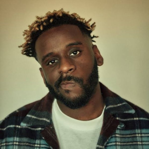 Myles Smith artist photo