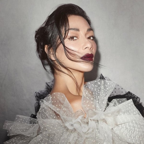 Nicole Scherzinger artist photo