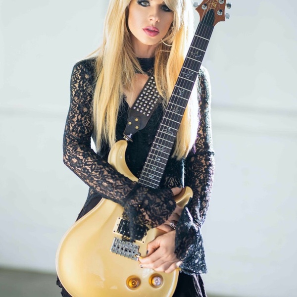 Orianthi artist photo