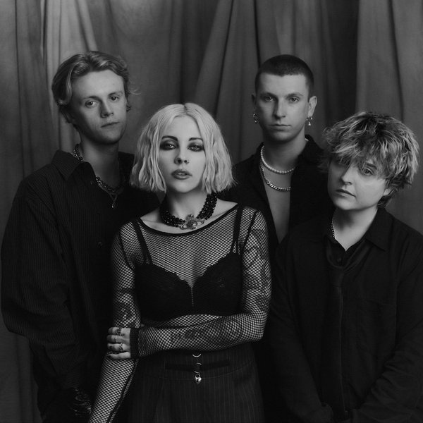 Pale Waves artist photo