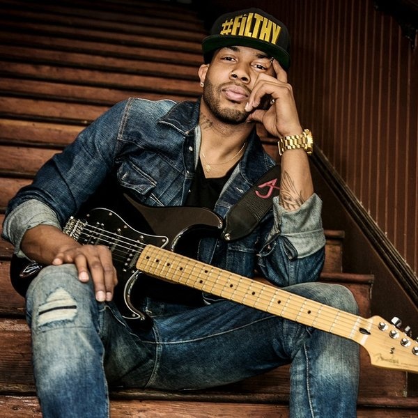 Ayron Jones artist photo