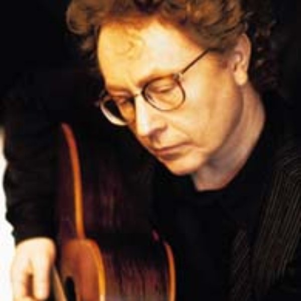 Paul Brady artist photo