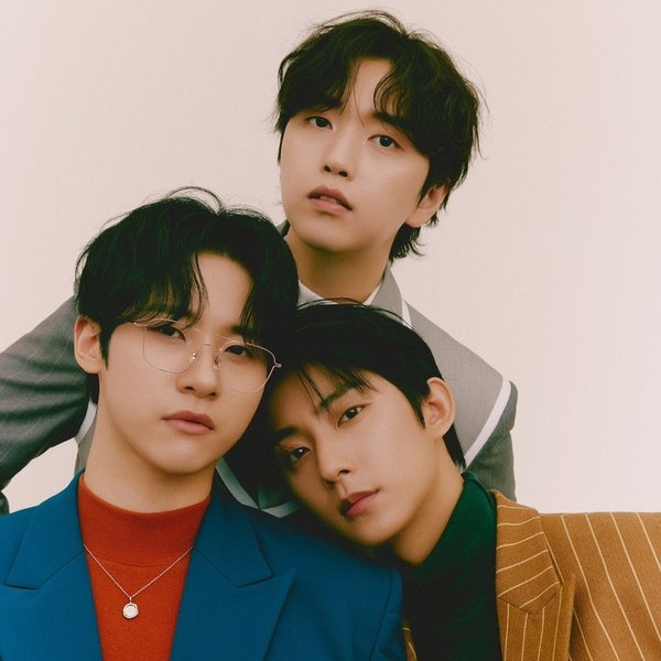 B1A4 artist photo