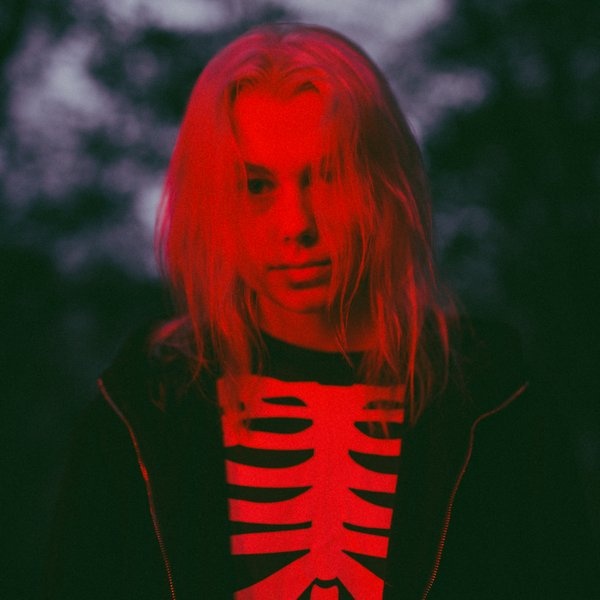 Phoebe Bridgers artist photo