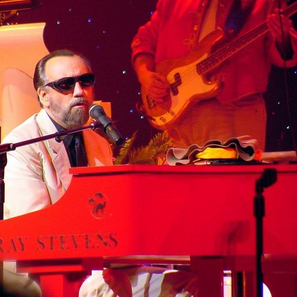 Ray Stevens artist photo
