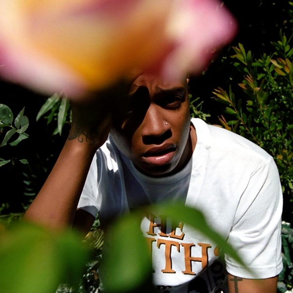Rejjie Snow artist photo