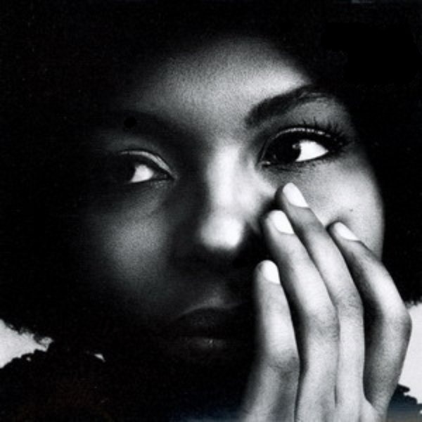 Roberta Flack artist photo