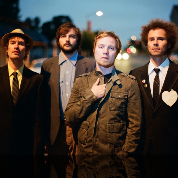 Rogue Wave artist photo