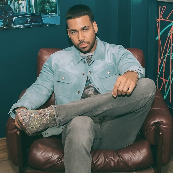Romeo Santos artist photo