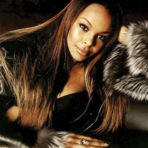 Samantha Mumba artist photo