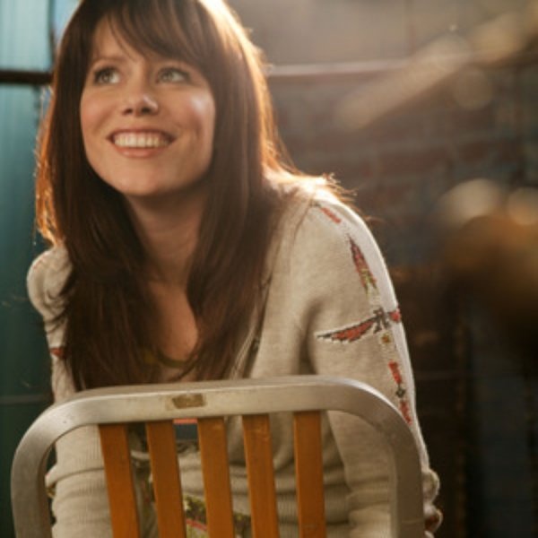 Sara Groves artist photo