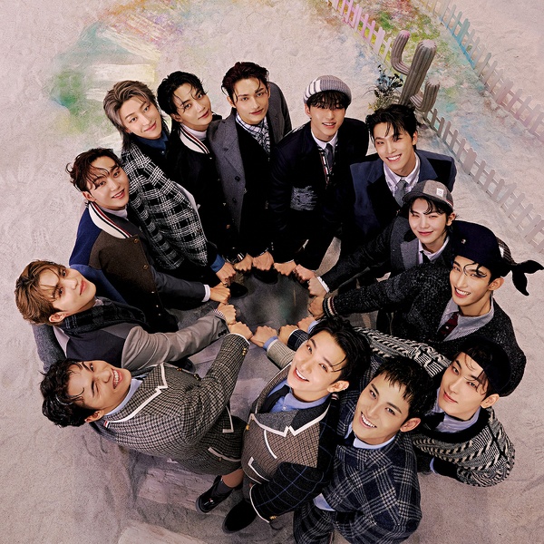 SEVENTEEN artist photo
