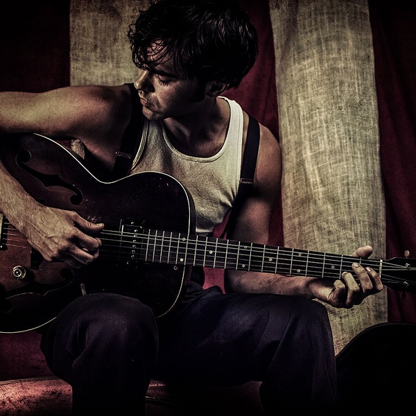 Shakey Graves artist photo