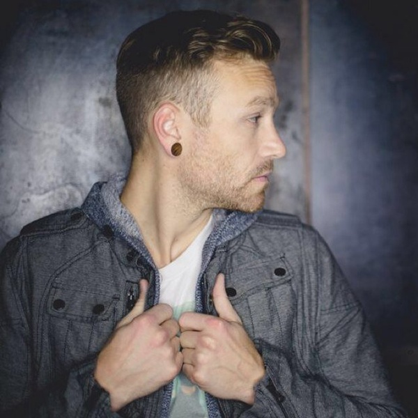 Shawn McDonald artist photo