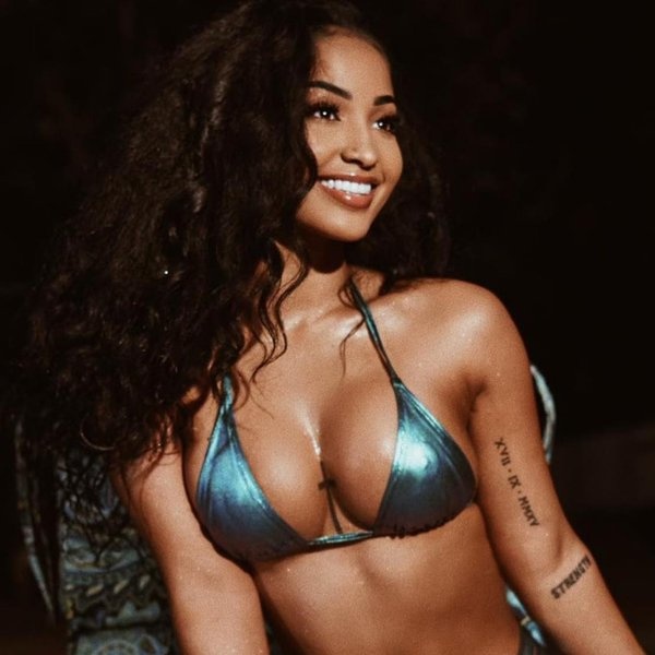 Shenseea artist photo