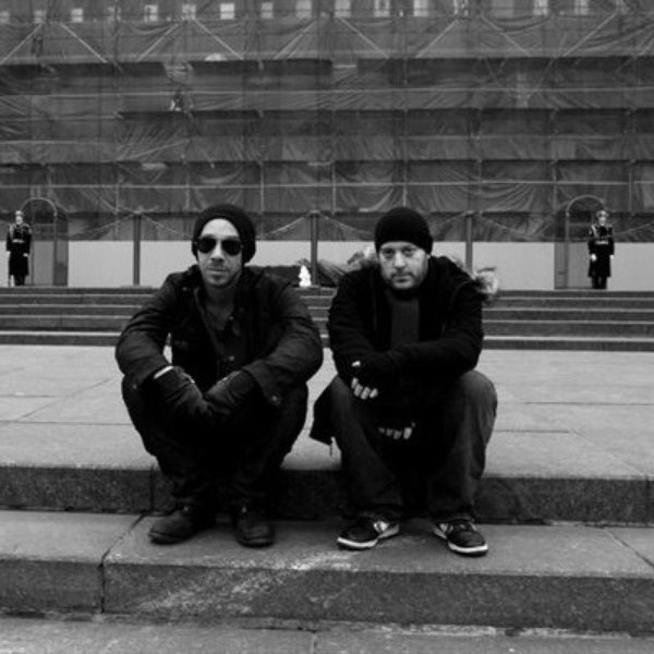 She Wants Revenge artist photo