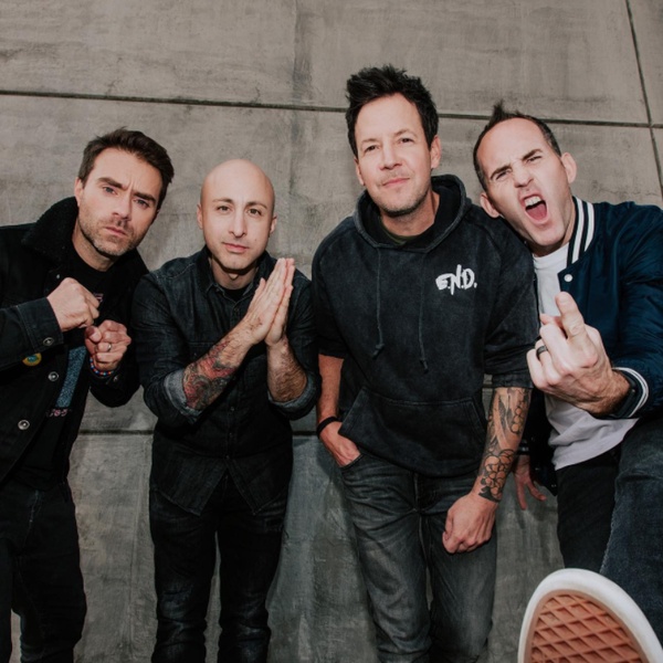Simple Plan artist photo