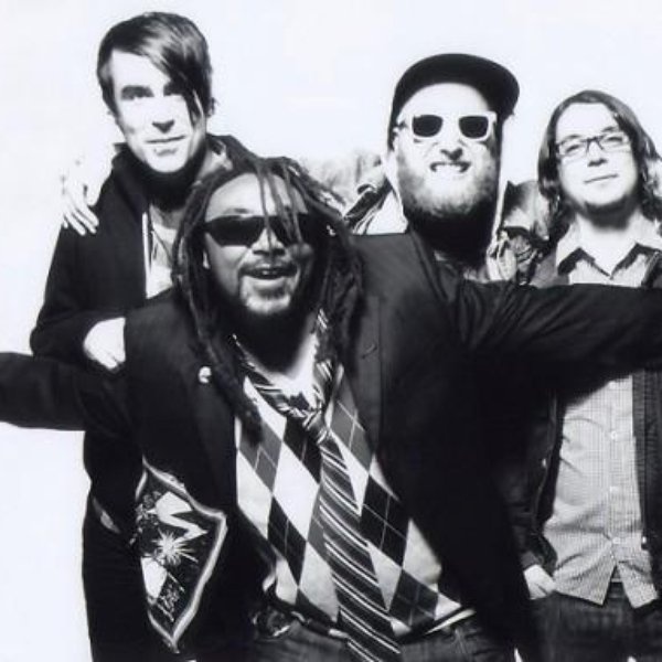 Skindred artist photo