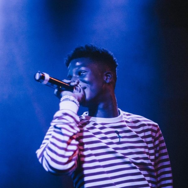 Smooky MarGielaa artist photo