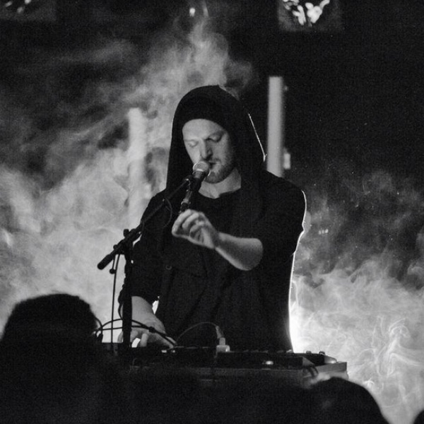 SOHN artist photo
