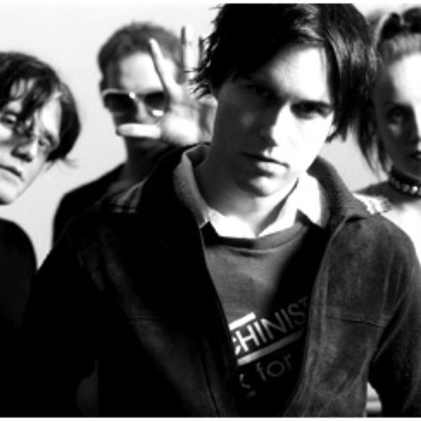stellastarr* artist photo