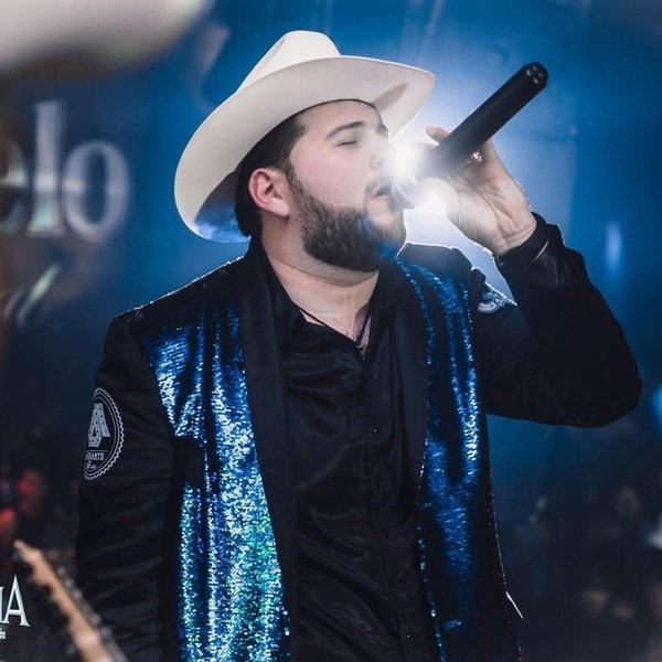 El Fantasma artist photo