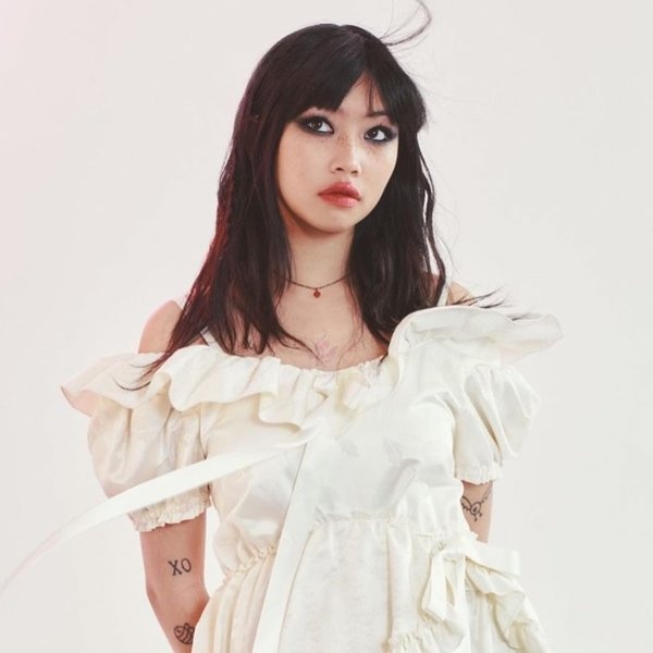 beabadoobee artist photo
