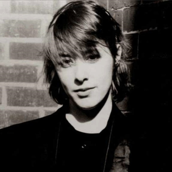 Suzanne Vega artist photo